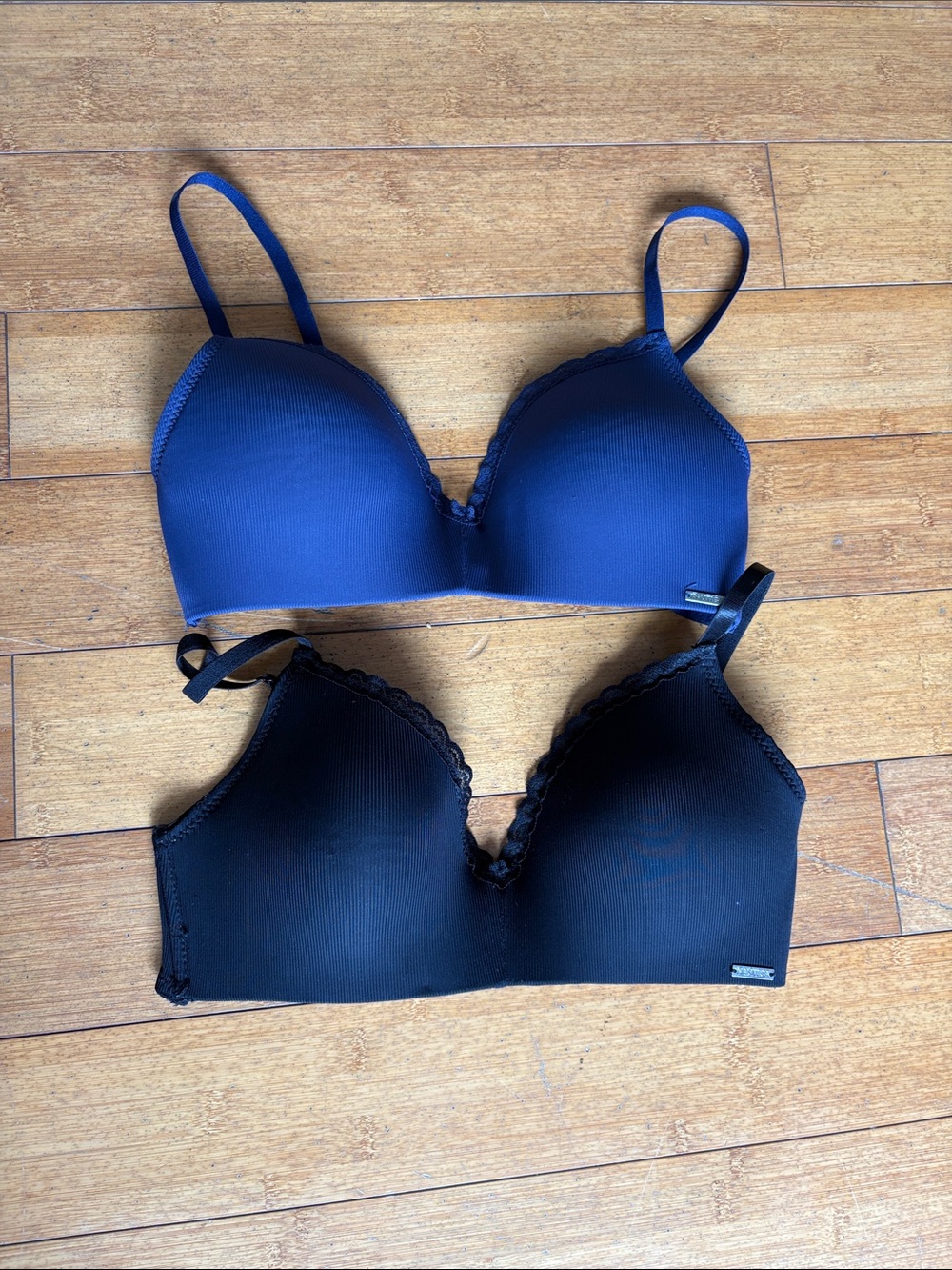 TWO Nautica Bras - 36B